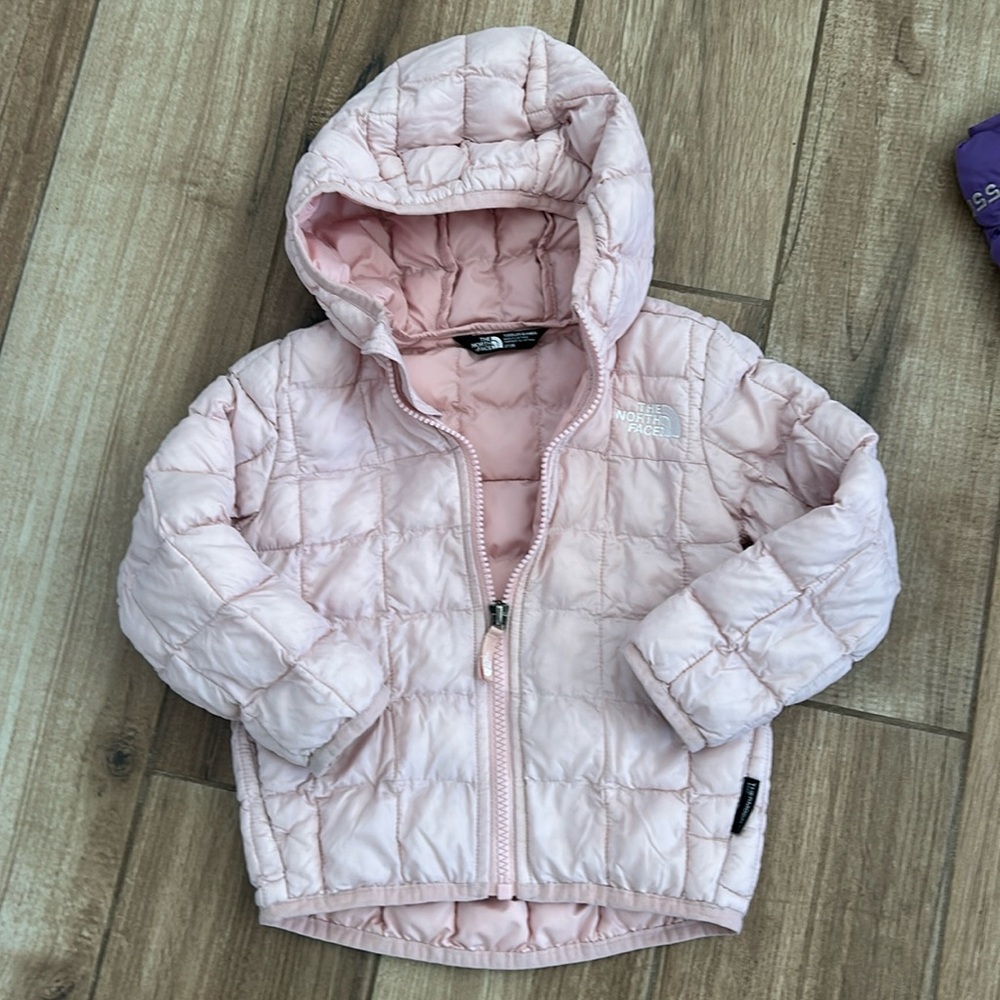 North face perrito Jacket 2t